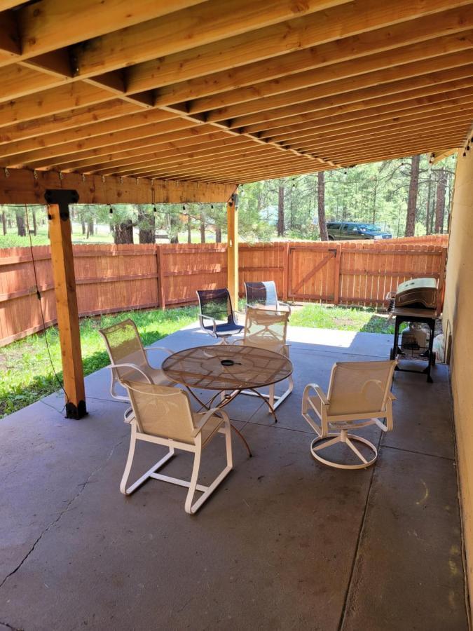 Greer Point Trails End Cabins Εξωτερικό φωτογραφία
