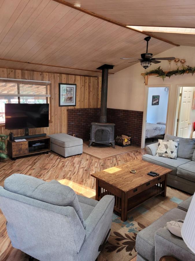 Greer Point Trails End Cabins Εξωτερικό φωτογραφία