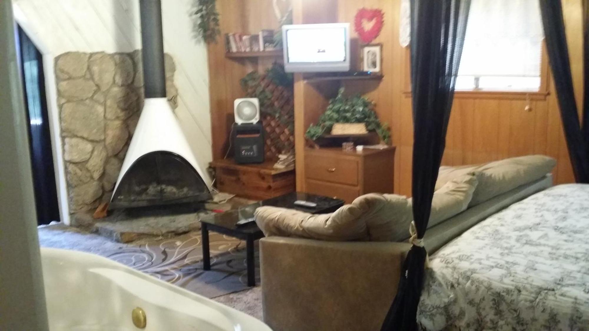 Greer Point Trails End Cabins Δωμάτιο φωτογραφία